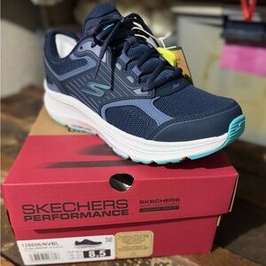 NWT Skechers Go Run Consistent 2.0 Blue Athletic Shoes with Breathable Mesh 8.5